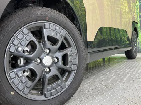 Mitsubishi Delica Mini