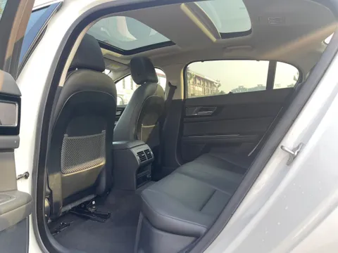 Jaguar XEL
