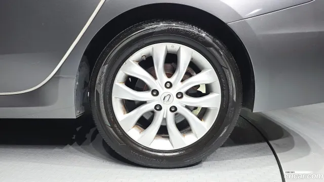 Renault SM7