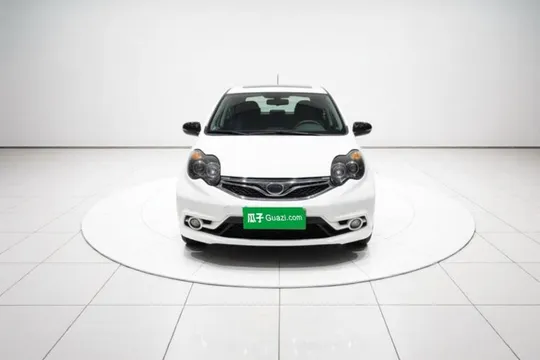 BYD F0