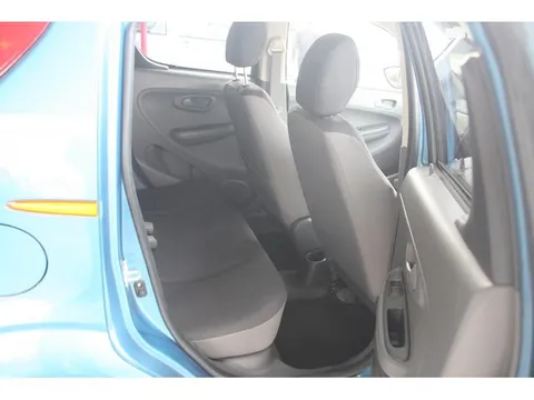Subaru R2