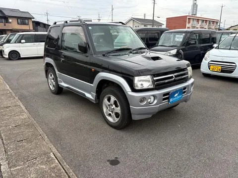 Mitsubishi Pajero Mini