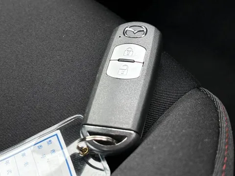 Mazda Mazda2 (Demio)