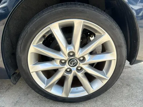 Mazda Axela Sport