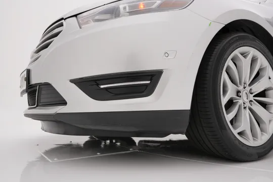 Ford Taurus