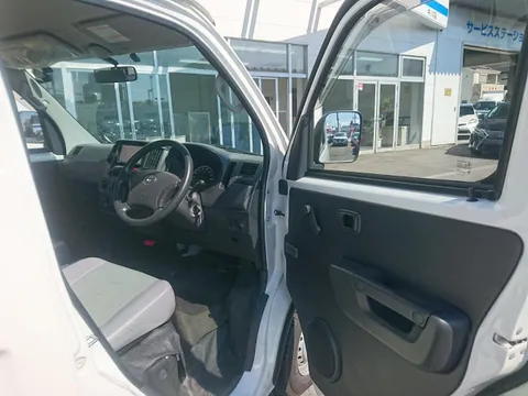 Toyota TownAce Van