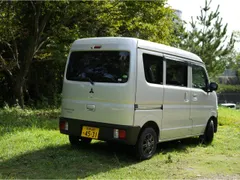 Mitsubishi Minicab Van