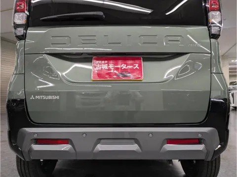 Mitsubishi Delica Mini
