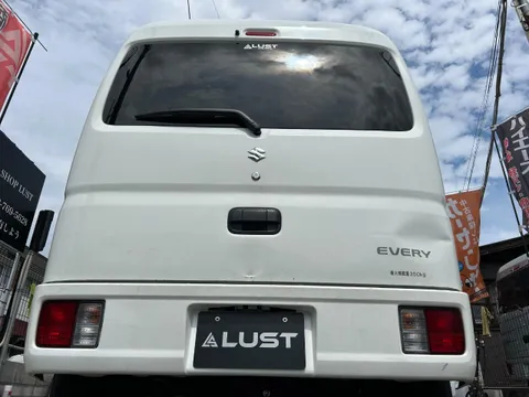 Suzuki Every