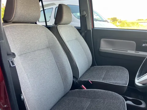 Daihatsu Mira Tocot