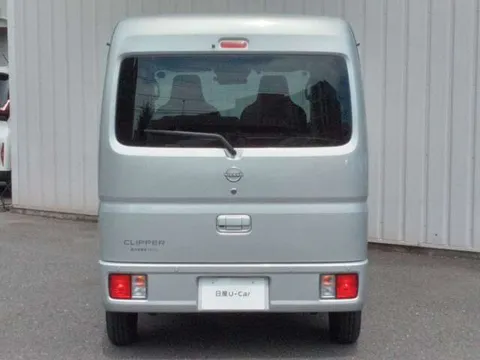Nissan Clipper