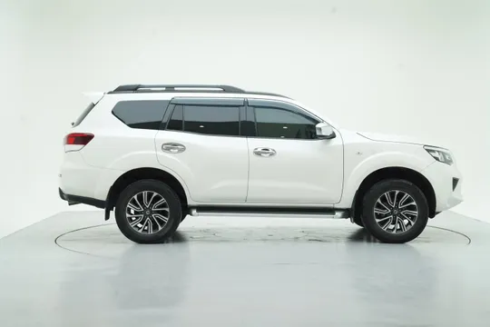 Nissan Terra