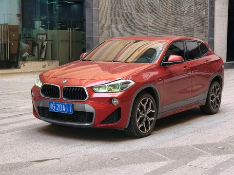 BMW X2