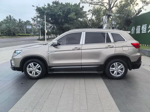Changan CS75