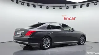 Genesis G90 (EQ900)
