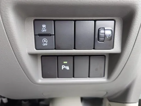 Mitsubishi Minicab Van