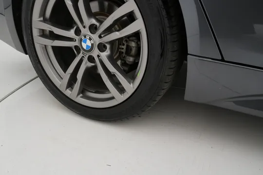 BMW BMW