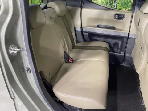 Honda N-BOX Slash