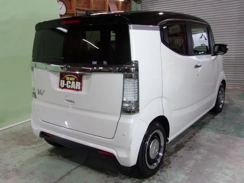 Honda N-BOX Slash