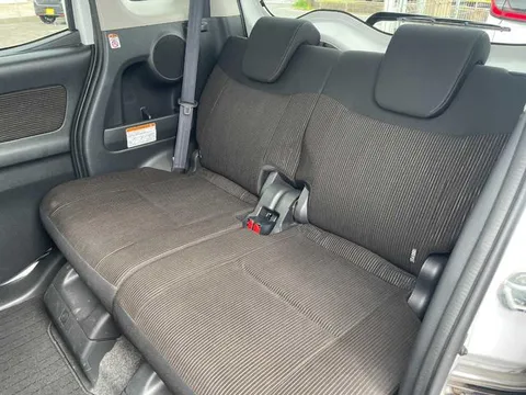 Mitsubishi eK Space Custom