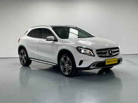 Mercedes-Benz GLA-Class