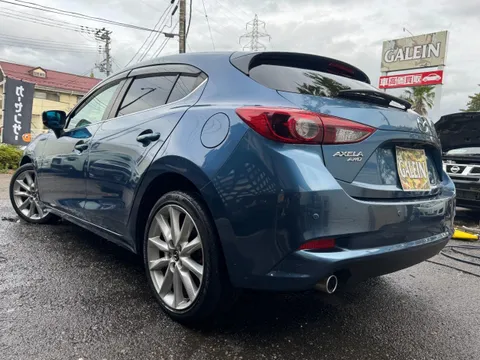 Mazda Axela Sport