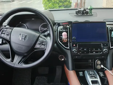 Honda UR-V