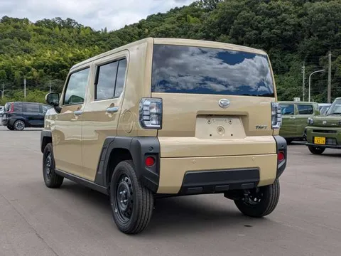 Daihatsu Taft