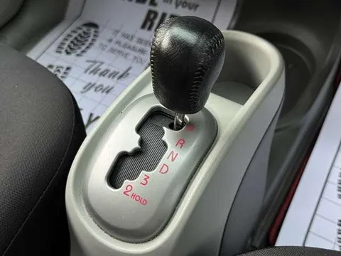 Mitsubishi I