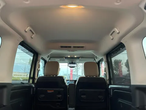 Mitsubishi Delica Mini