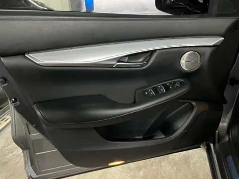 Infiniti QX50