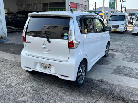 Mitsubishi eK Custom