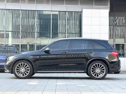 Mercedes-Benz Mercedes-Benz GLC