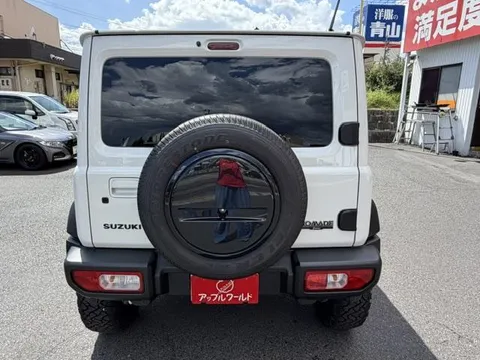Suzuki Jimny Nomade
