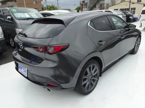 Mazda MAZDA3 Fastback