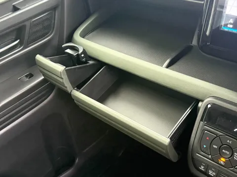 Suzuki Spacia Gear