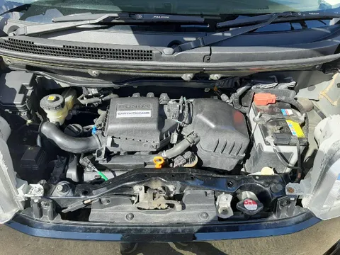 Honda N-BOX Slash