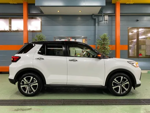 Daihatsu Rocky
