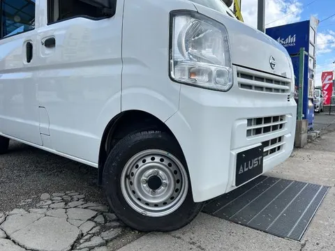 Nissan Clipper