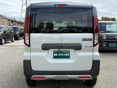 Suzuki Spacia Gear