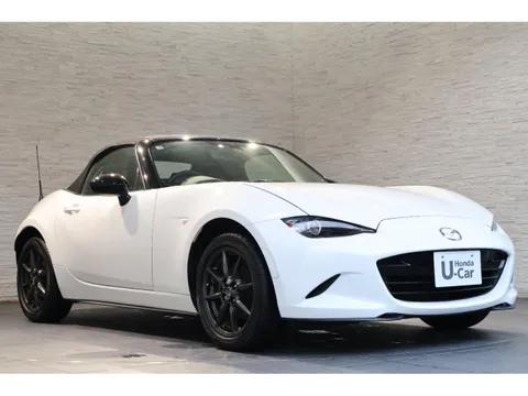 Mazda MX-5 (Roadster)