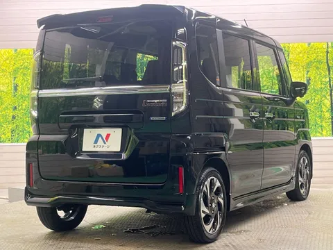 Suzuki Spacia Custom