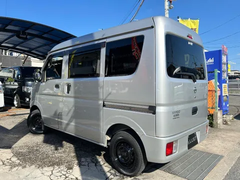 Nissan Clipper