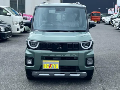 Mitsubishi Delica Mini