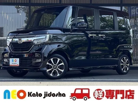 Honda N-BOX Custom