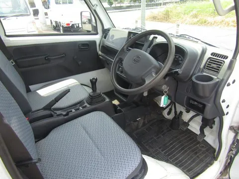 Nissan Clipper Truck