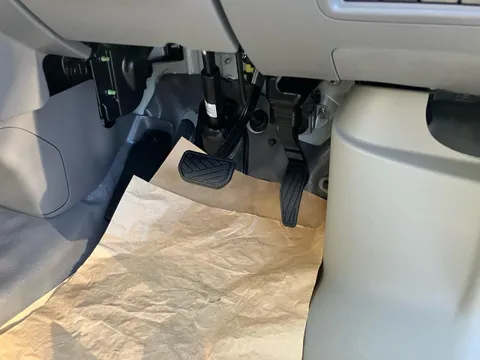 Mitsubishi Minicab Van