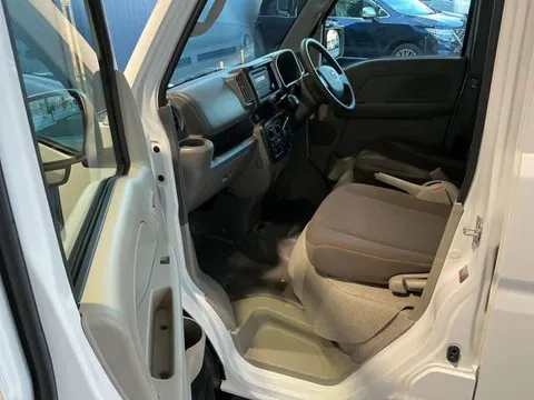 Nissan Clipper