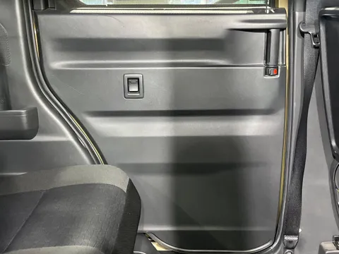 Toyota Pixis Mega