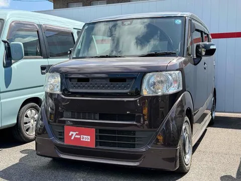 Honda N-BOX Slash